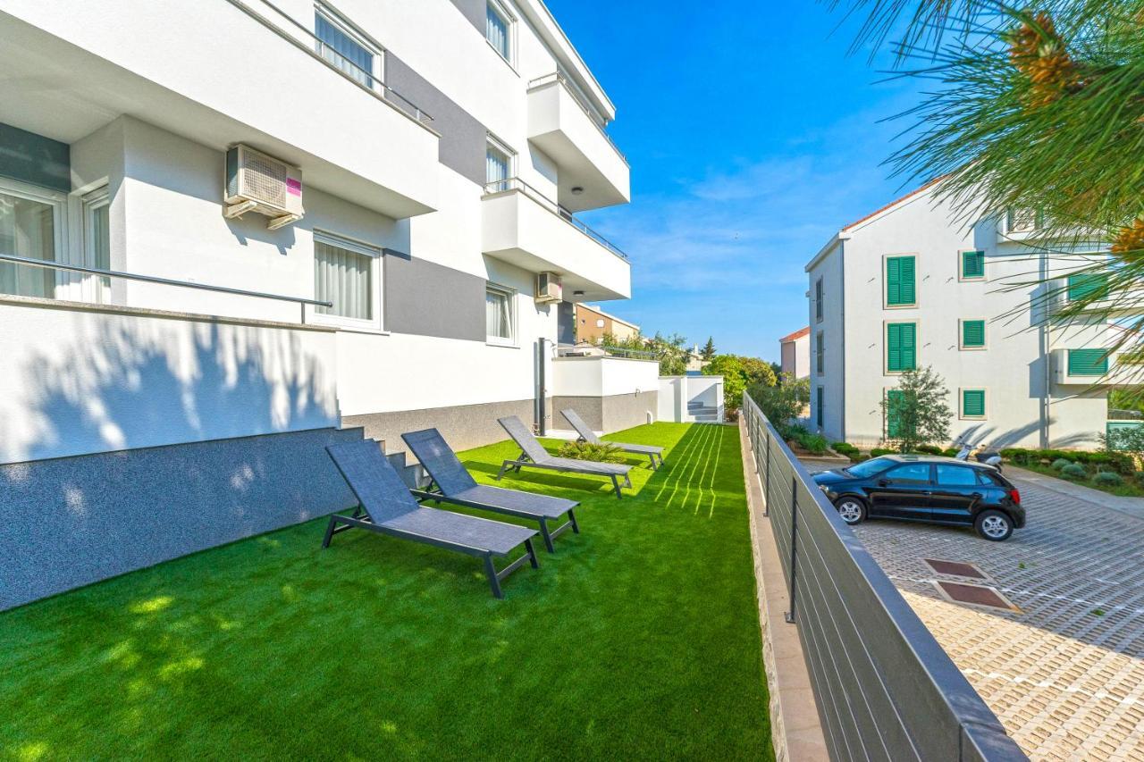 Summer Breeze Pool Apartments Novalja Zewnętrze zdjęcie